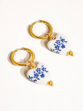 Load image into Gallery viewer, Porcelain Love
