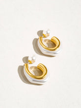 Load image into Gallery viewer, Aurelia Pearl Earrings
