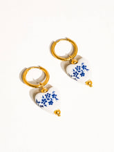 Load image into Gallery viewer, Porcelain Love
